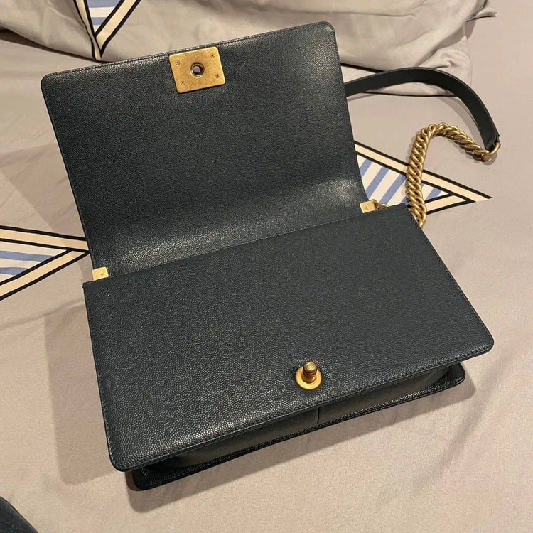 Chanel New Mediun Chevron In Navy Blue With Caviar Leather #25 Crossbody Bag