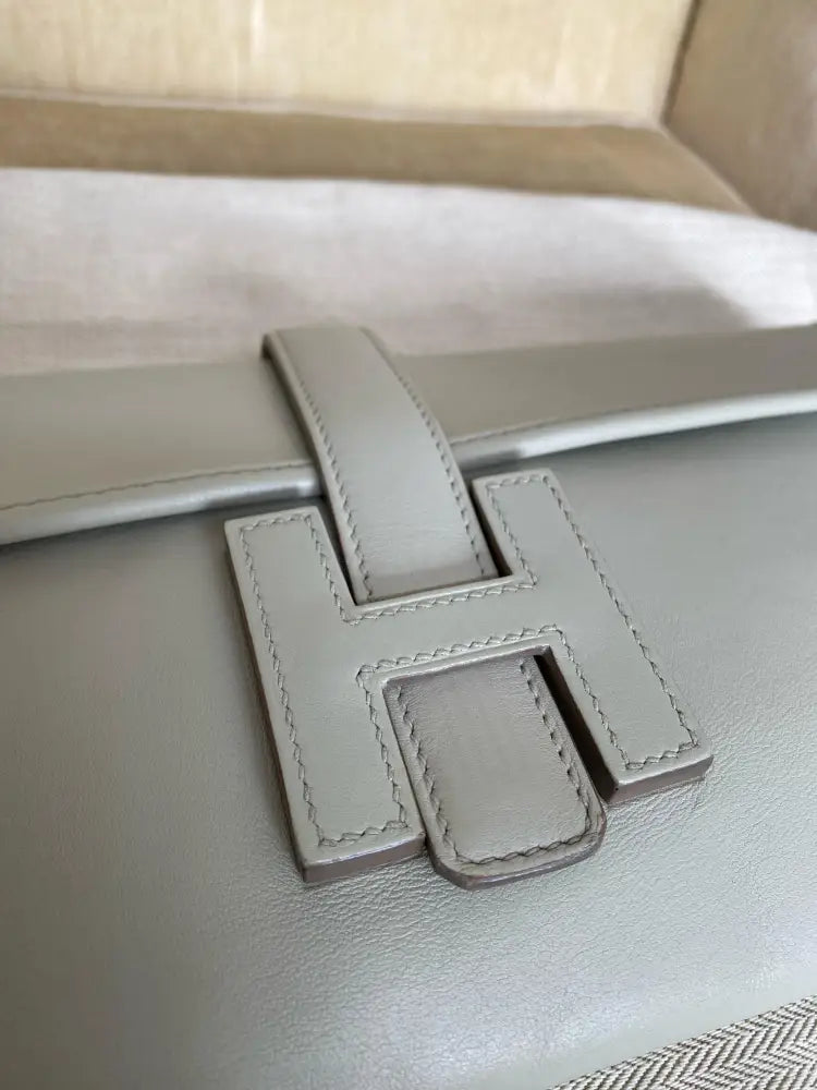 Hermes Jige Elan 29 Beton Swift #X 2016 Pouch & Clutch