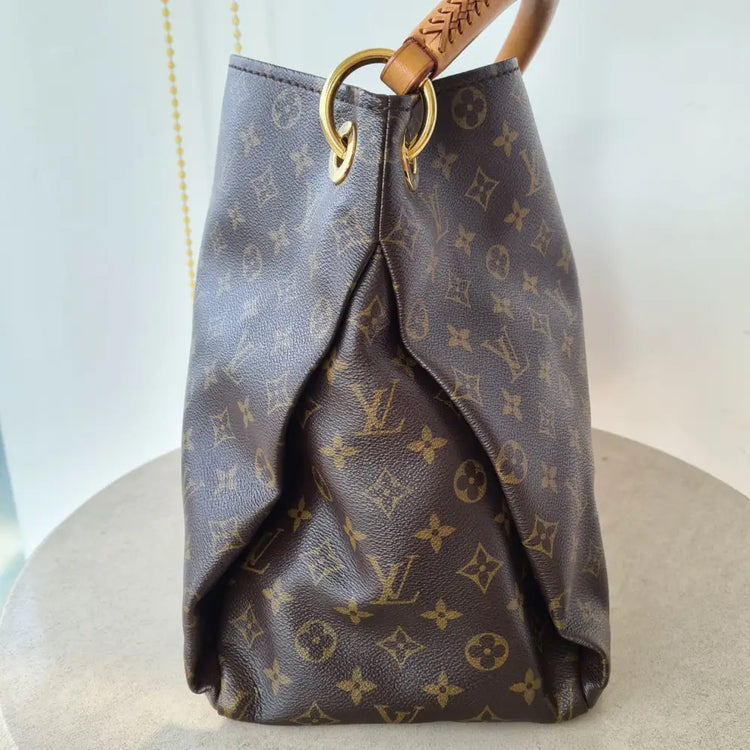 Monogram Artsy Mm Hobo Bag Hand