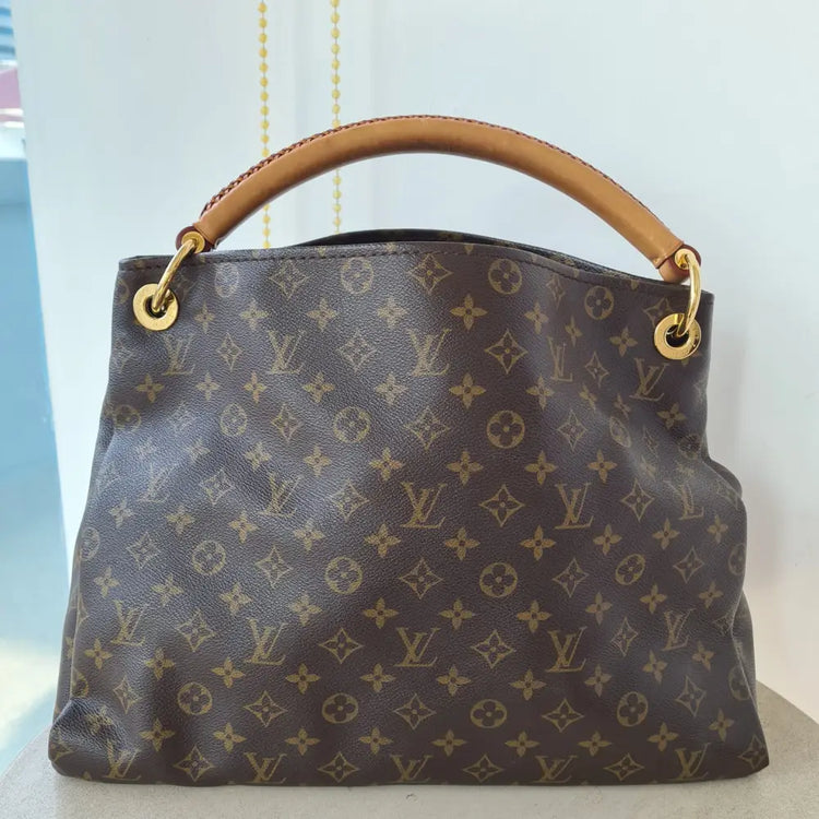 Monogram Artsy Mm Hobo Bag Hand