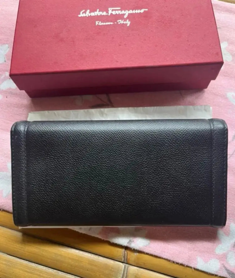 Salvatore Ferragamo Black Bifold Long Wallet 2019