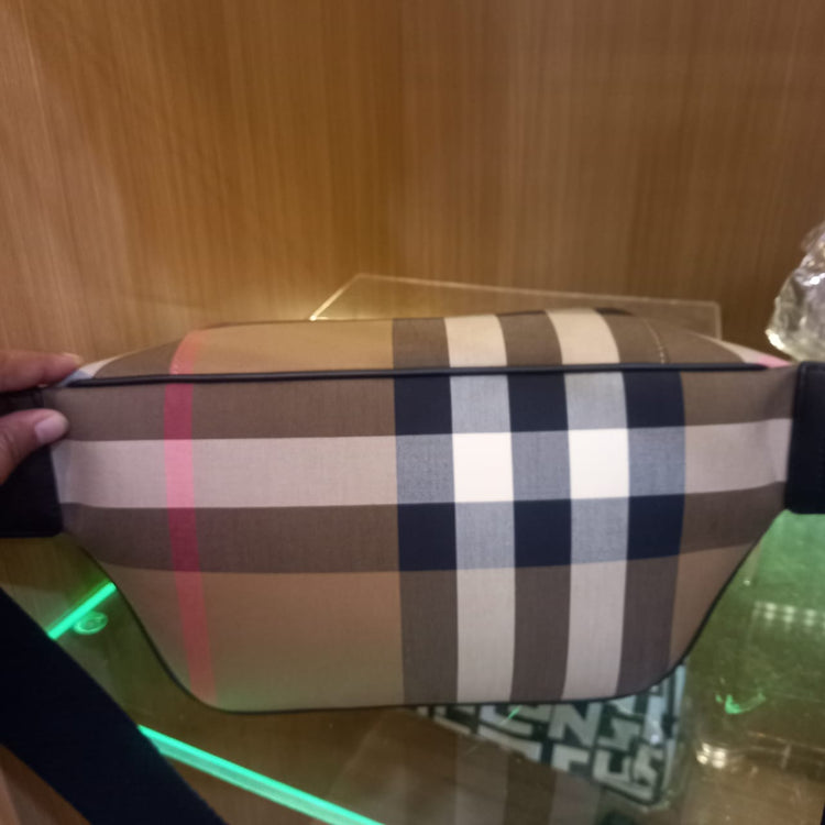 BURBERRY MD SONNY waist bag checkered