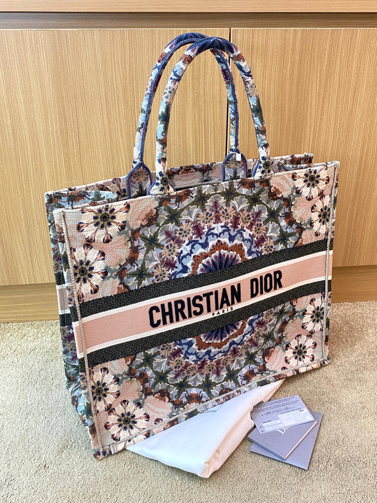 Dior Book Tote Large Calleidoscope Multicolour