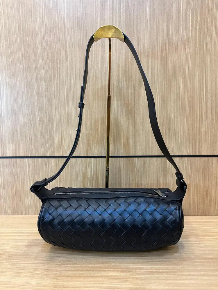 Bottega Veneta Avenue Black 2024 Crossbody Bag