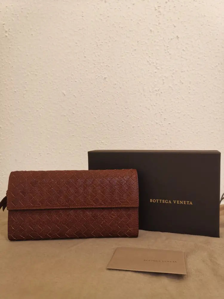 Bottega Veneta Interciatto Flap Leather Wallet Brown