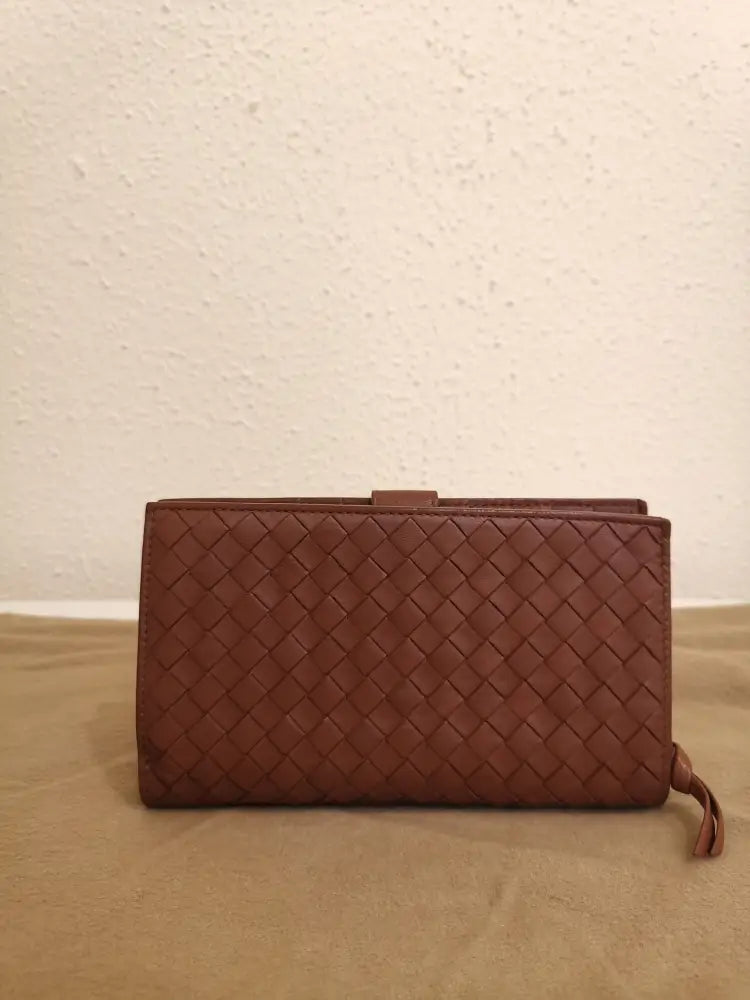 Bottega Veneta Interciatto Weave Leather French Purse Brown Wallet