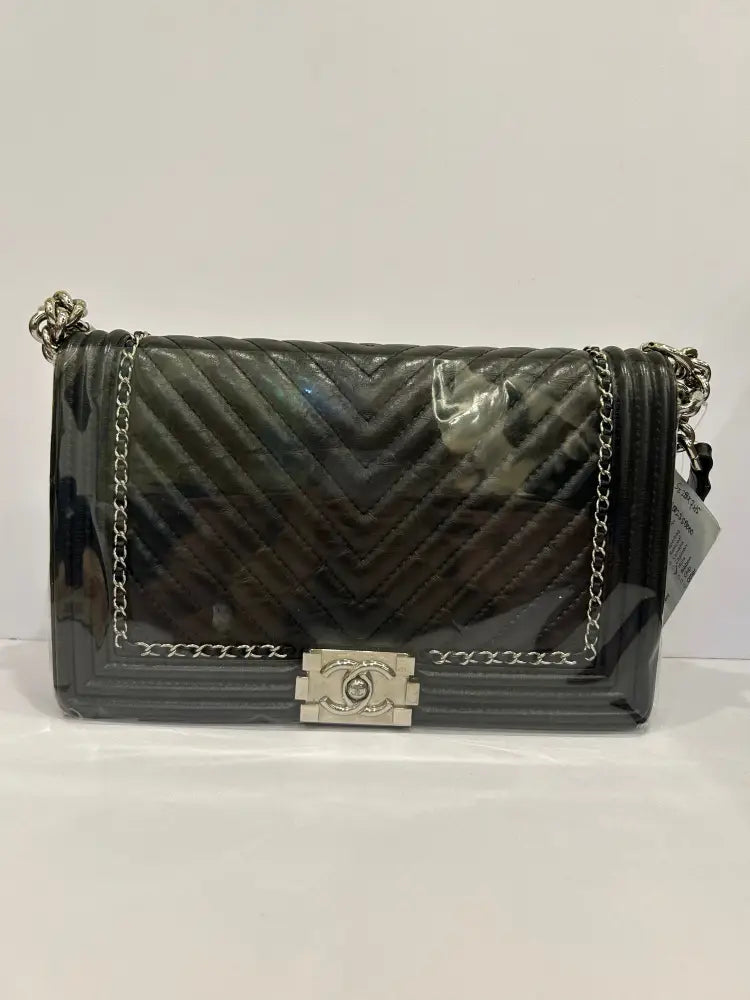 Chanel Boy Chevron Chain Black Lambskin Shw #24 Shoulder Bag