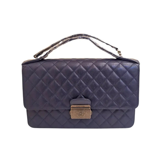 Chanel Caviar Jumbo Blue Cc University Flap Rthw #23 Crossbody Bag