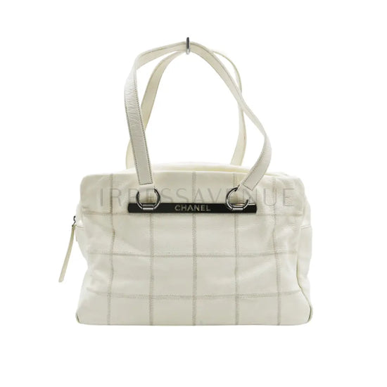 Chanel Chocolate Bar Tote Bag Calf White Ladies