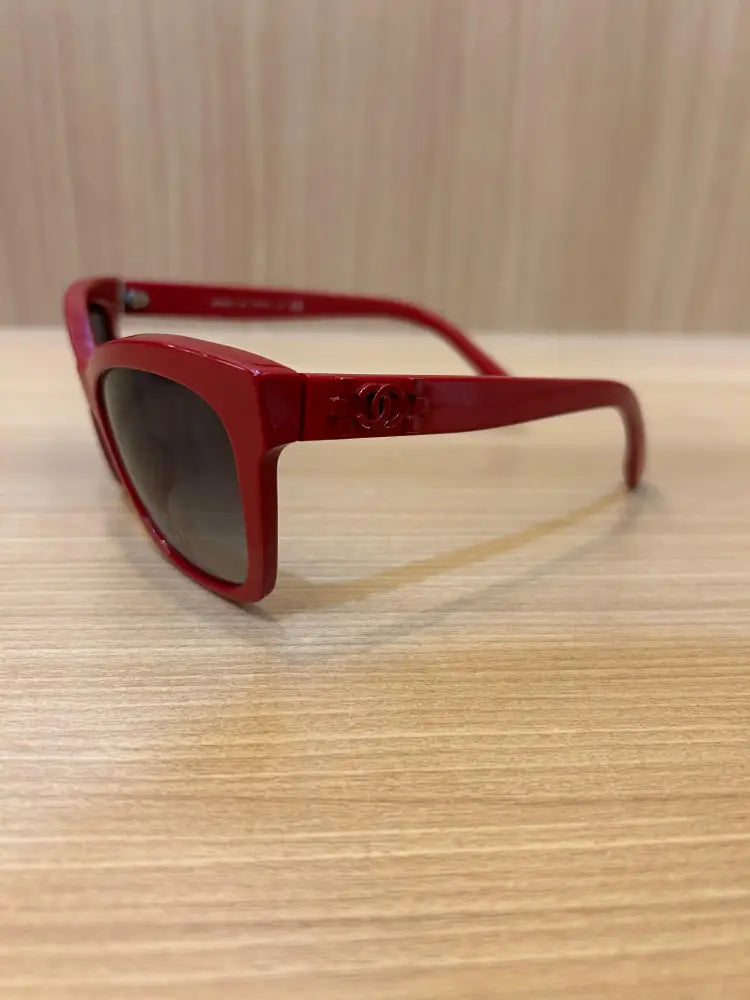 Chanel Sunnies 5313 Sunglasses In Red