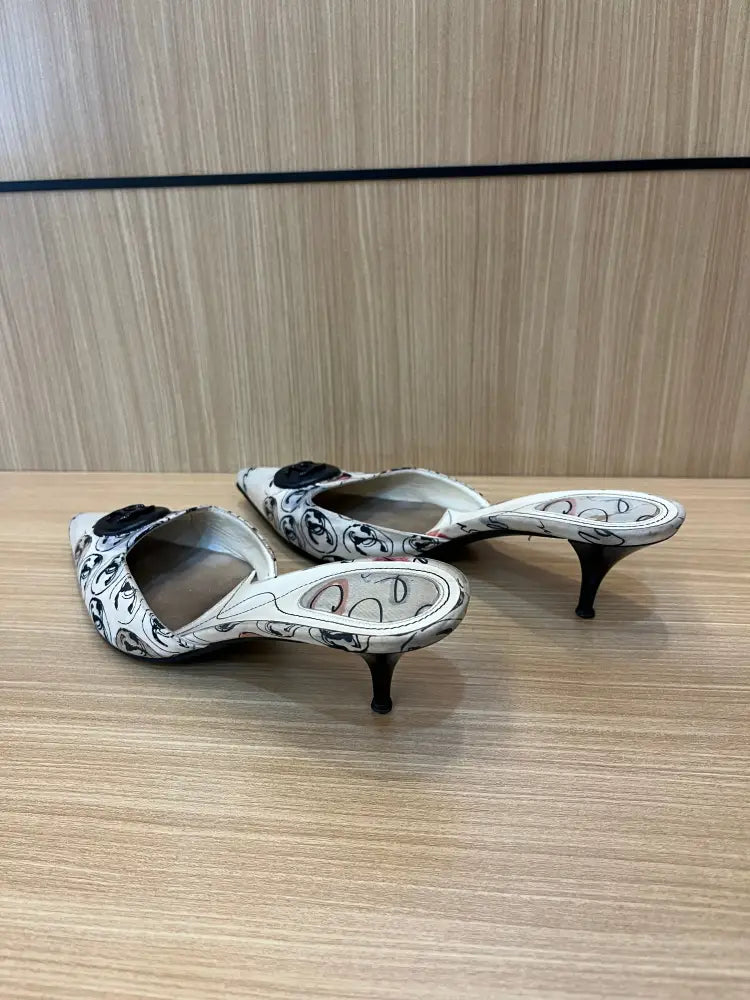 Chanel Toile Printed Cc Mules Off White Size 40 Insole 26Cm Shoes