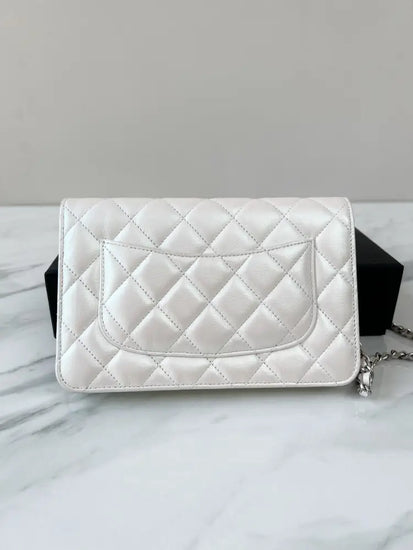 Chanel Wallet On Chain Irridescent White With Bow