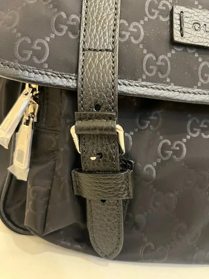 Gucci Flap Messenger Nylon Gg Sling Bag Black Crossbody