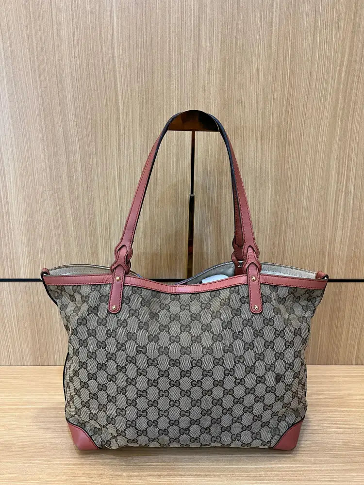 Gucci Gg Canvas Totebag Pink 2011 Shoulder Bag