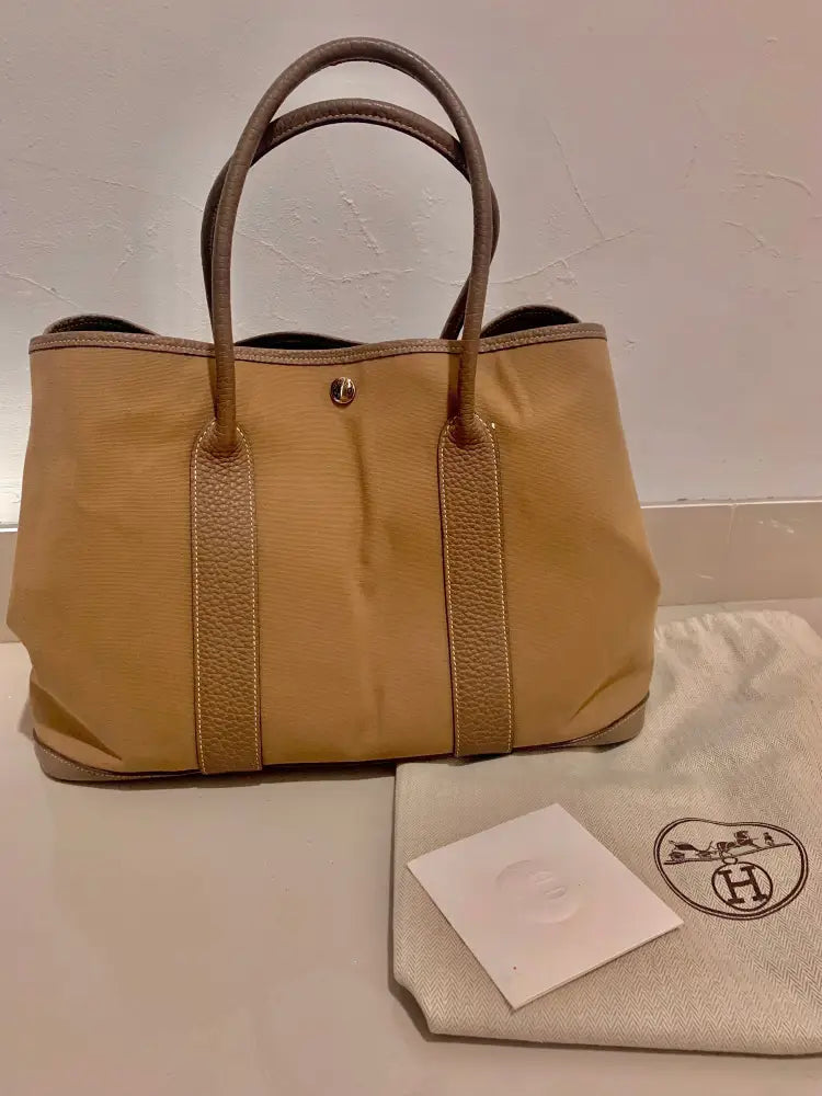 Hermes Garden Party 36 In Beige Shoulder Bag