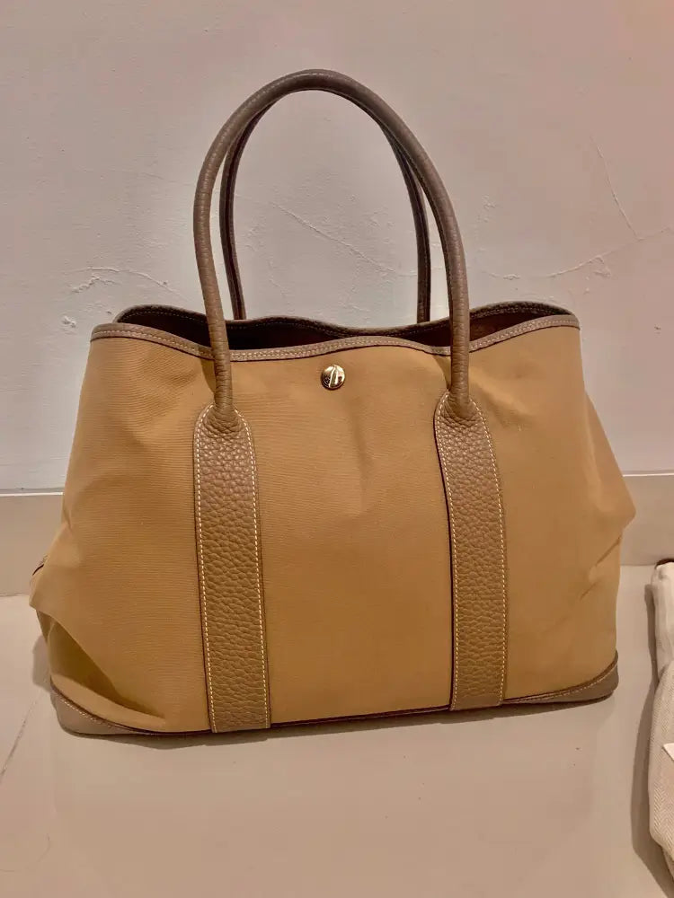 Hermes Garden Party 36 In Beige Shoulder Bag