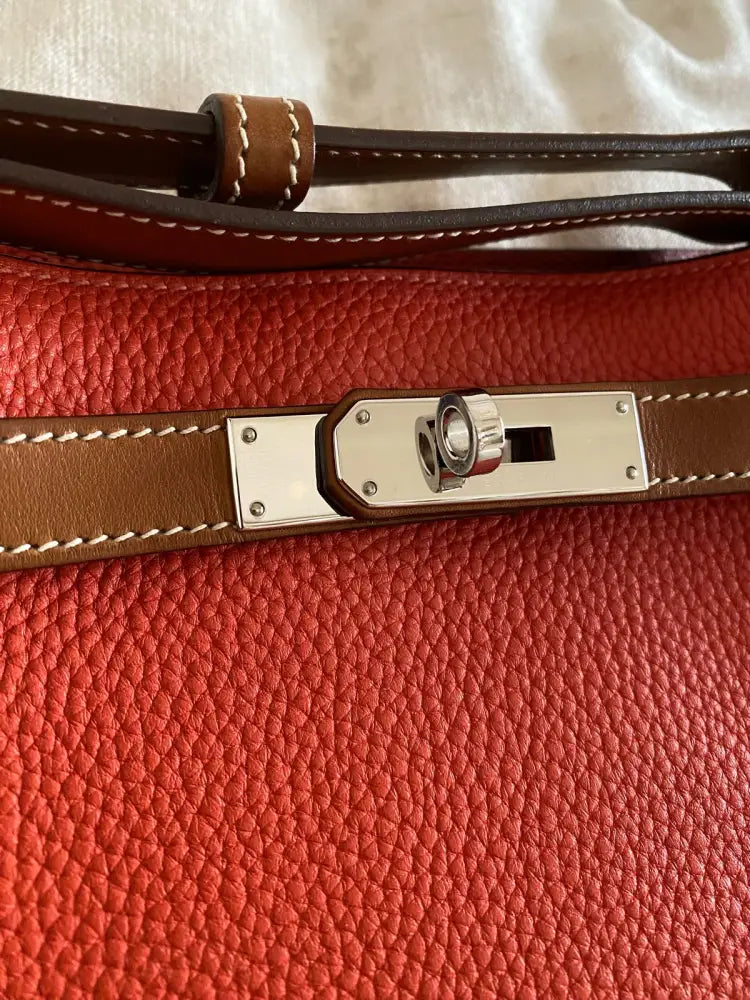 Hermes So Kelly 22 Sanguine Verso Rose Jaipur Clemence Phw #R 2014 Crossbody Bag