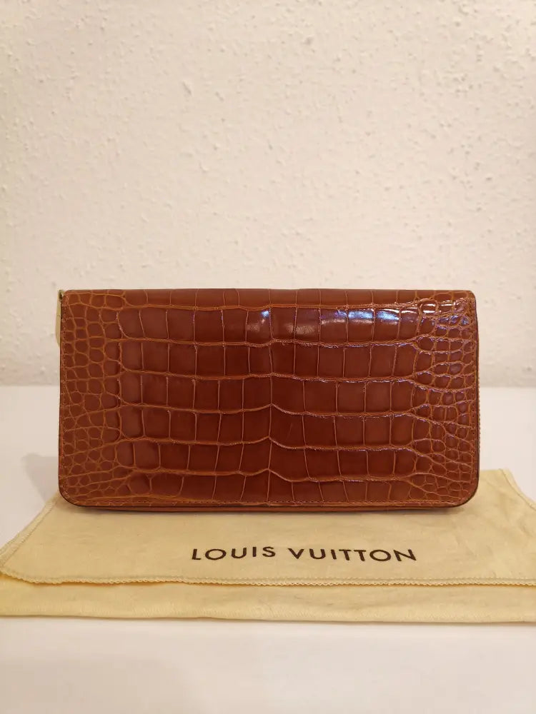 Louis Vuitton Alligator Shiny Havane Zipy Wallet Ghw (2009)