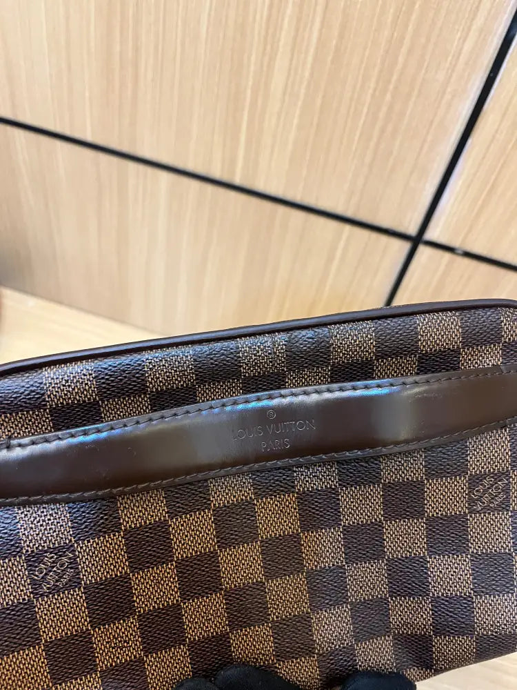 Louis Vuitton Clutch Brown Pouch &