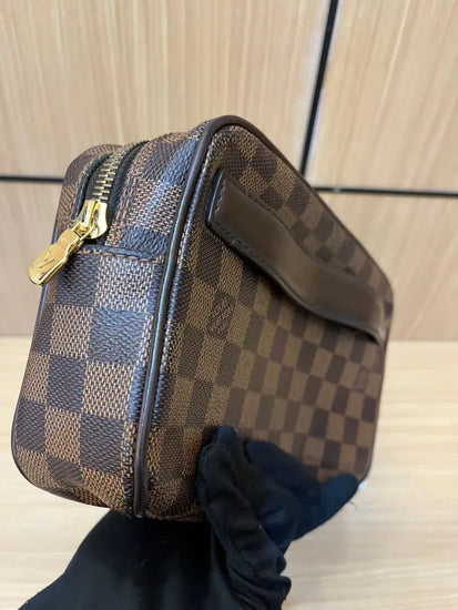 Louis Vuitton Clutch Brown Pouch &