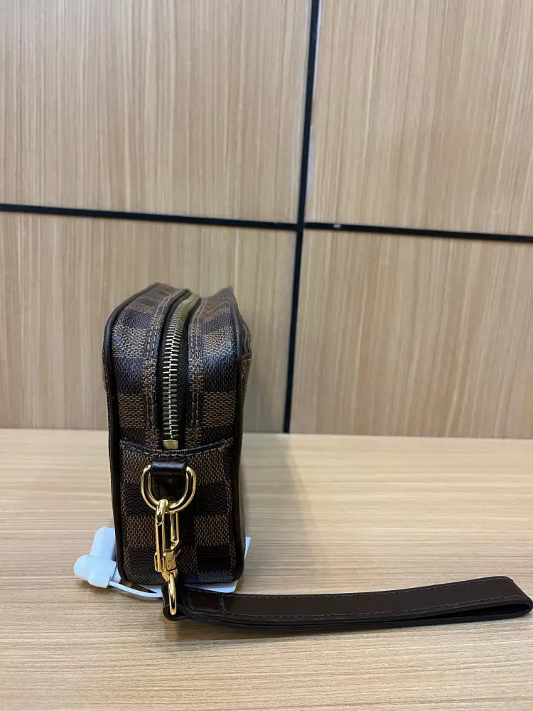 Louis Vuitton Clutch Brown Pouch &