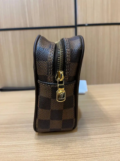 Louis Vuitton Clutch Brown Pouch &