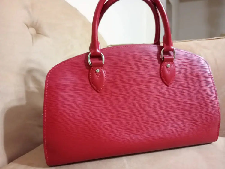 Louis Vuitton Hand Bag Pond Neuf Red 2010