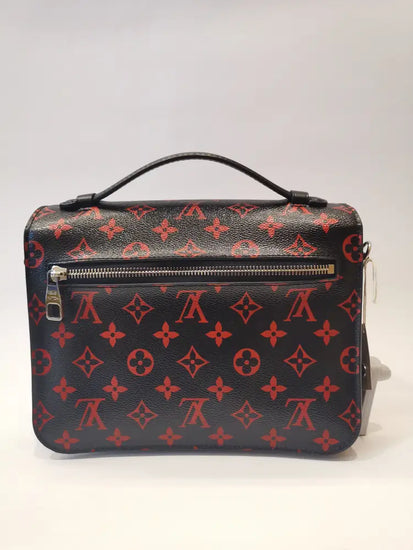 Louis Vuitton Metis Crossbody Bag