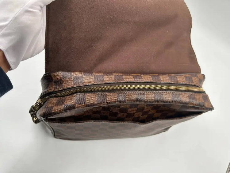 Louis Vuitton Shelton Mm Damier Ebene 2012 Crossbody Bag