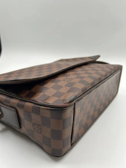 Louis Vuitton Shelton Mm Damier Ebene 2012 Crossbody Bag