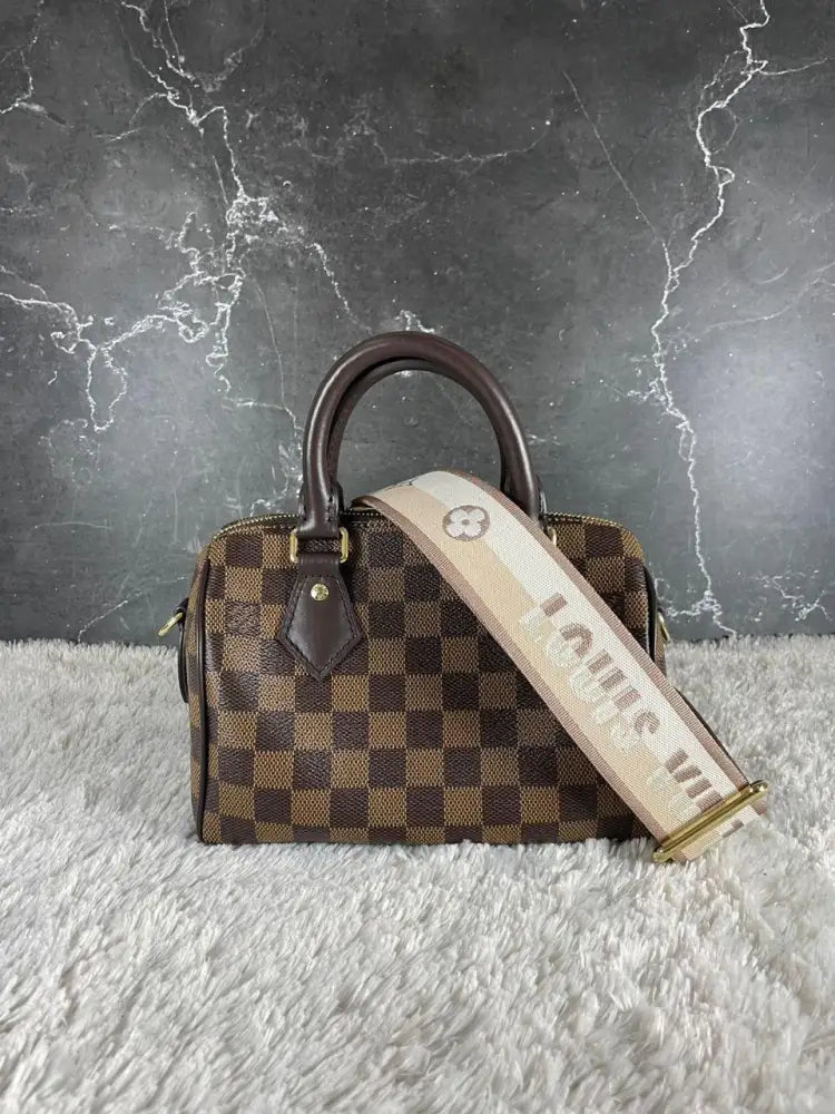 Louis Vuitton Speedy 20 Crossbody Bag