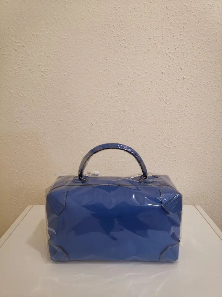 Maxibox 29 Evercolor Blue Paradise Stamp R (2014) Handbag