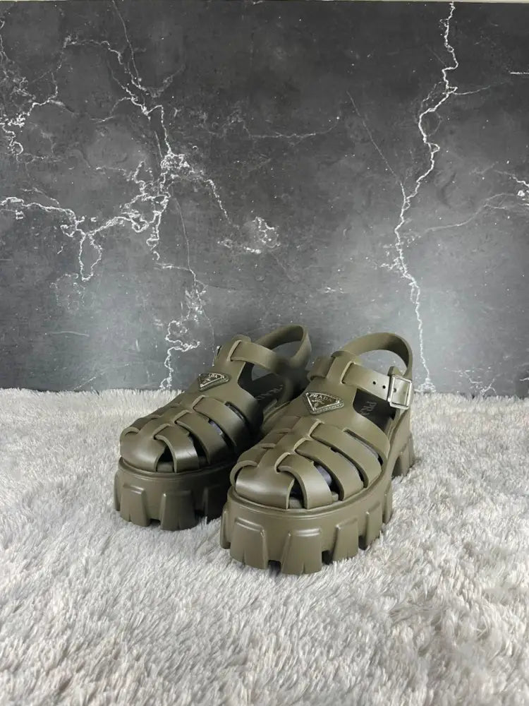 Rada Rubber Foam Monolith Army Green Shoes