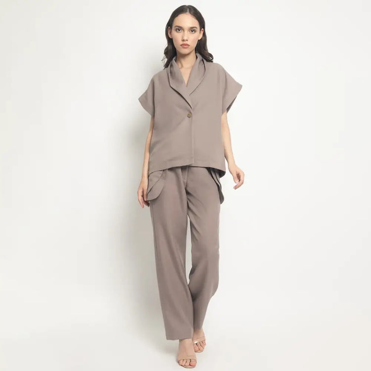 Rhea Oouter Brown L/Xl Clothing