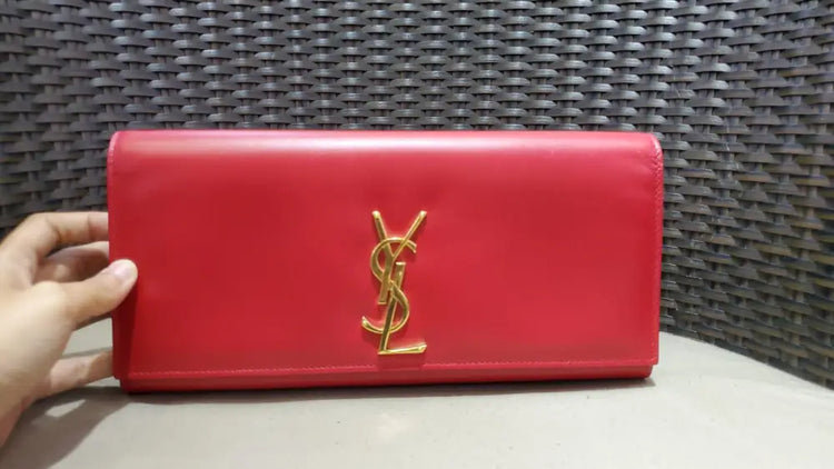 Ysl Saint Laurent Cassandre Clutch Red Ghw Pouch &